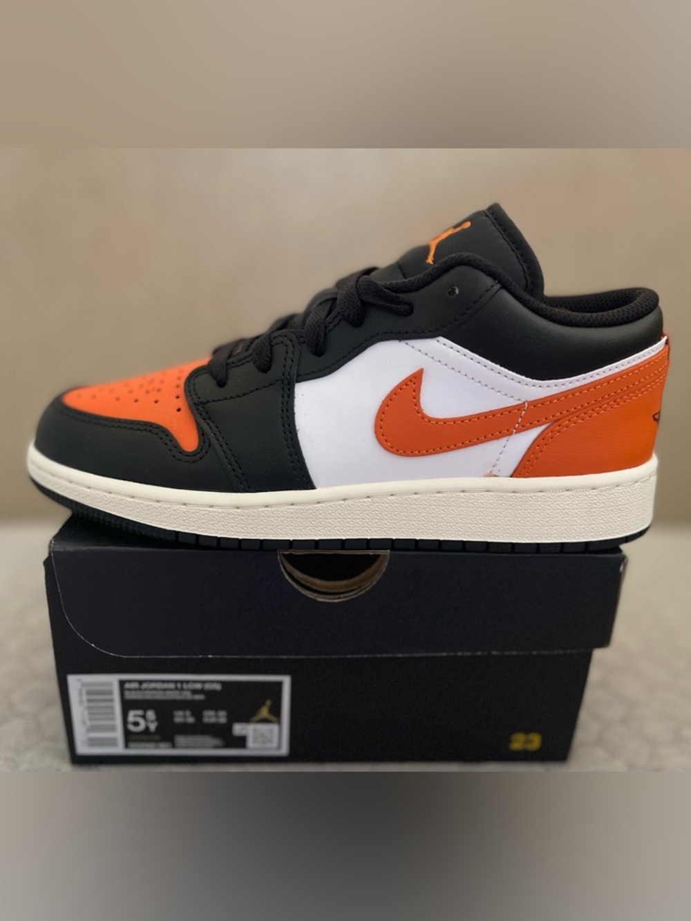 Size 5.5Y / 7w - Air Jordan 1 Low 'Shattered Backboard' 553560-081 Unisex NEW